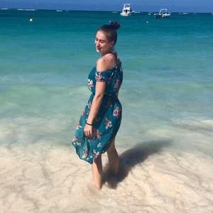 Meet your Posher, Kaitlynn